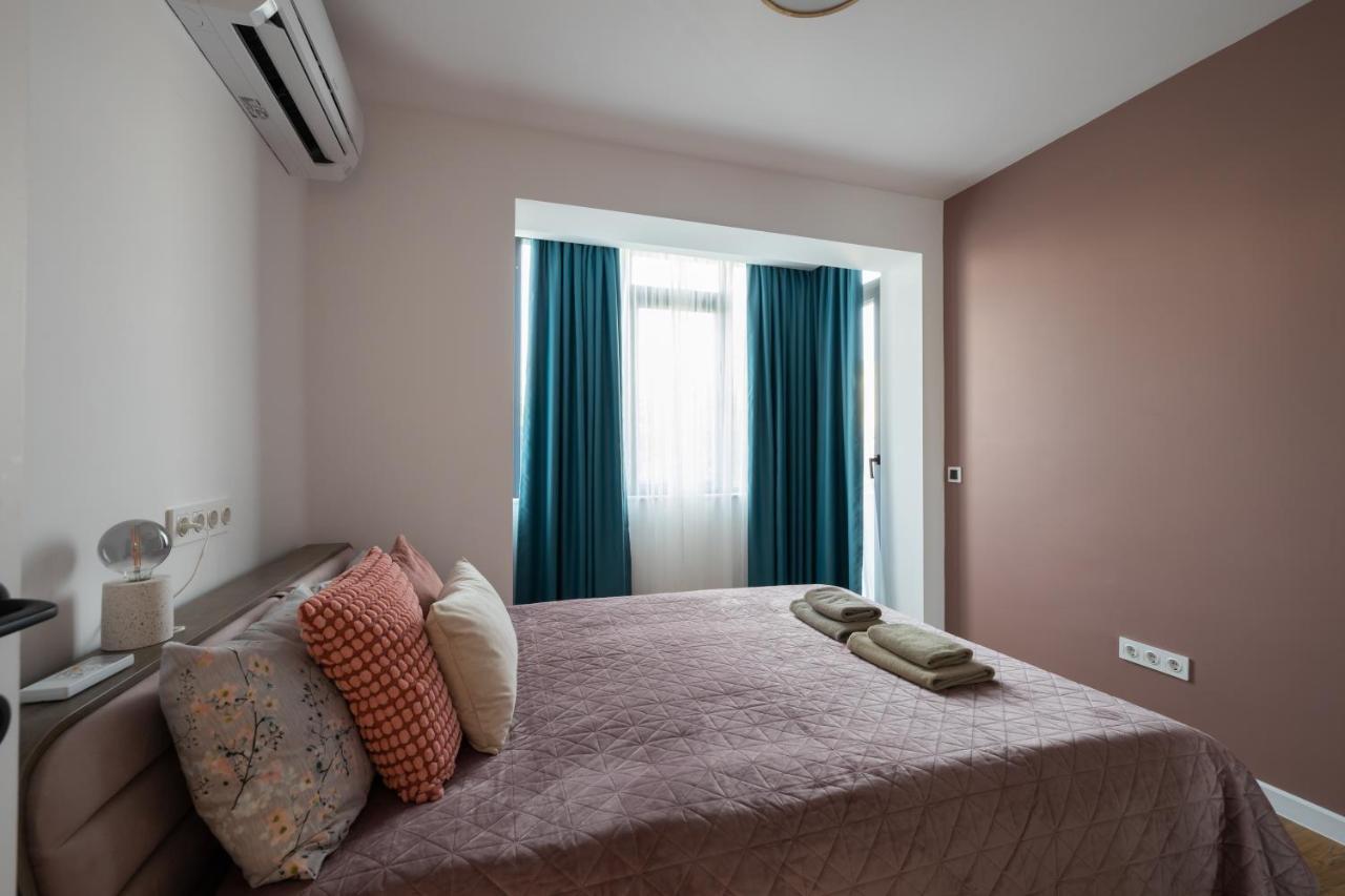 Opal Beachfront Apartment Varna Exterior foto